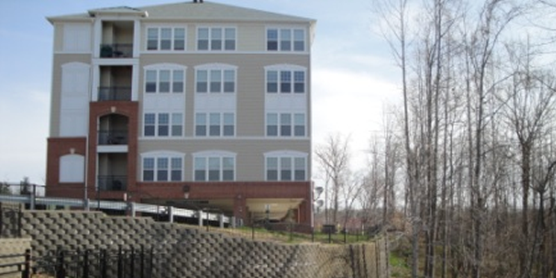 Caroline Village (Signal Hill) Woodbridge, VA: 6 3-5-Story Multifamily apartment buildings.